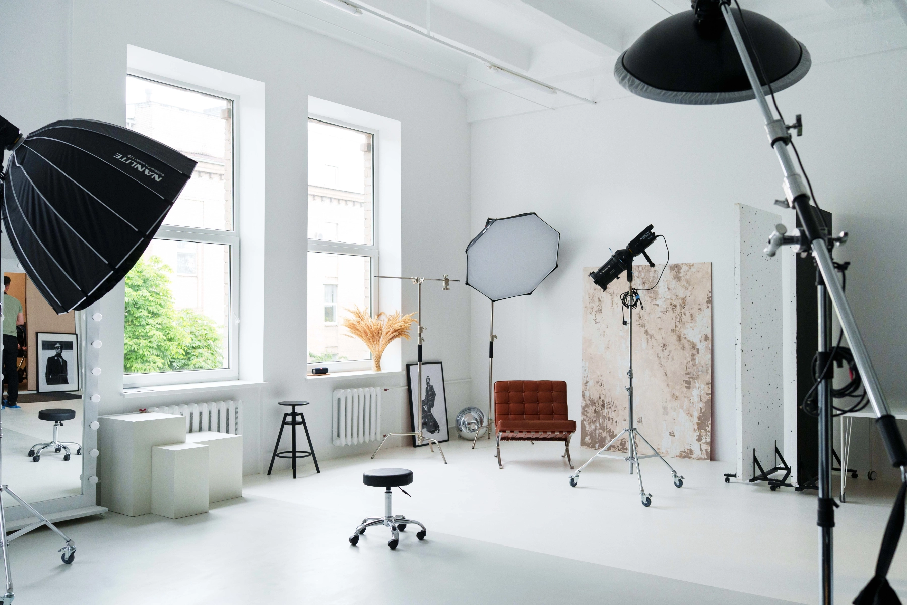 Fotostudija-Vilniuje-NOTO-Fotostudijos-Nuoma-Vilniuje-studijos-įranga-detalės