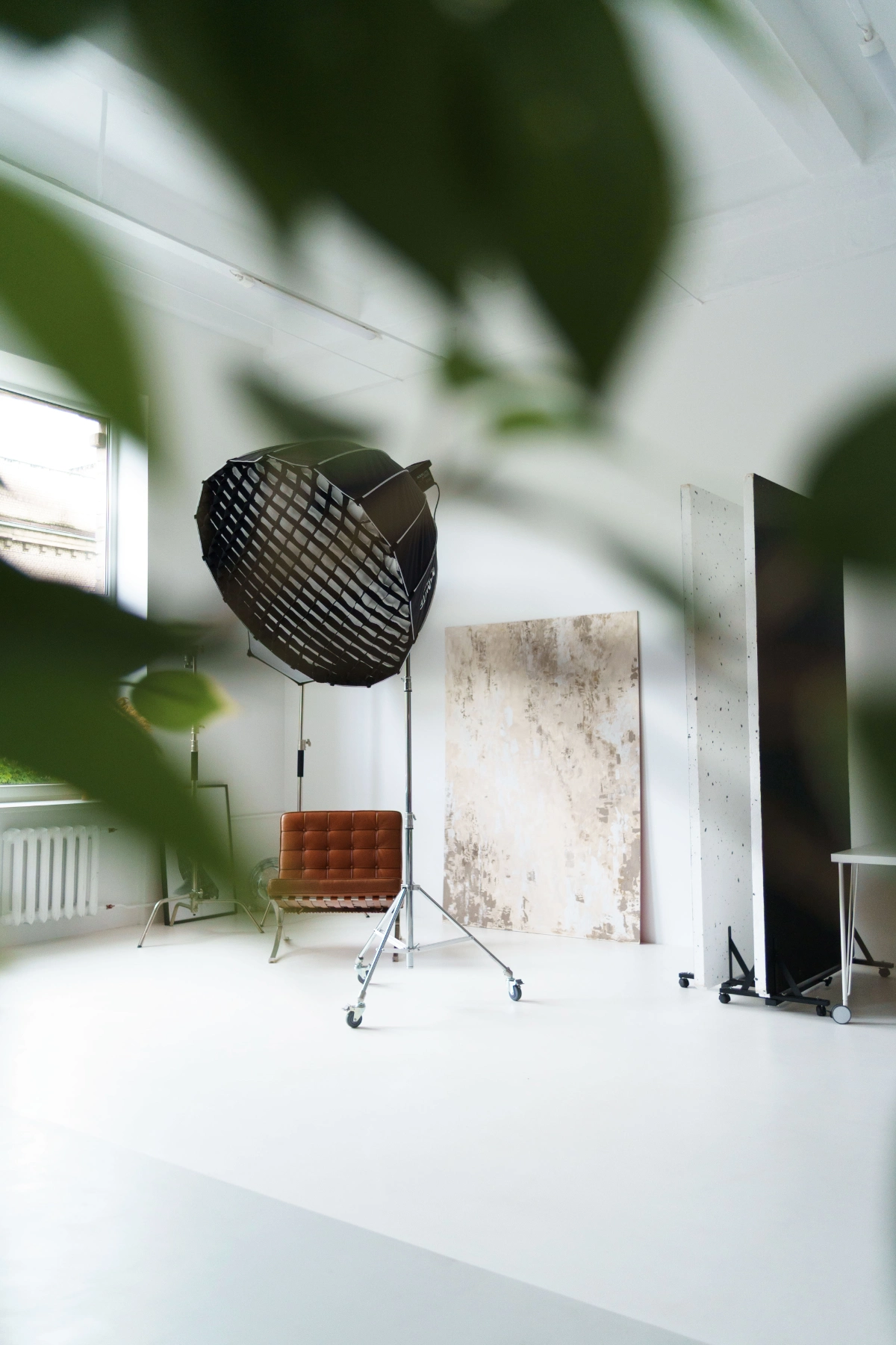 Fotostudija-Vilniuje-NOTO-Fotostudijos-Nuoma-Vilniuje-studijos-interjero-detalės